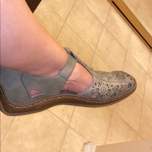 Rieker anti stress walking shoes size 40.